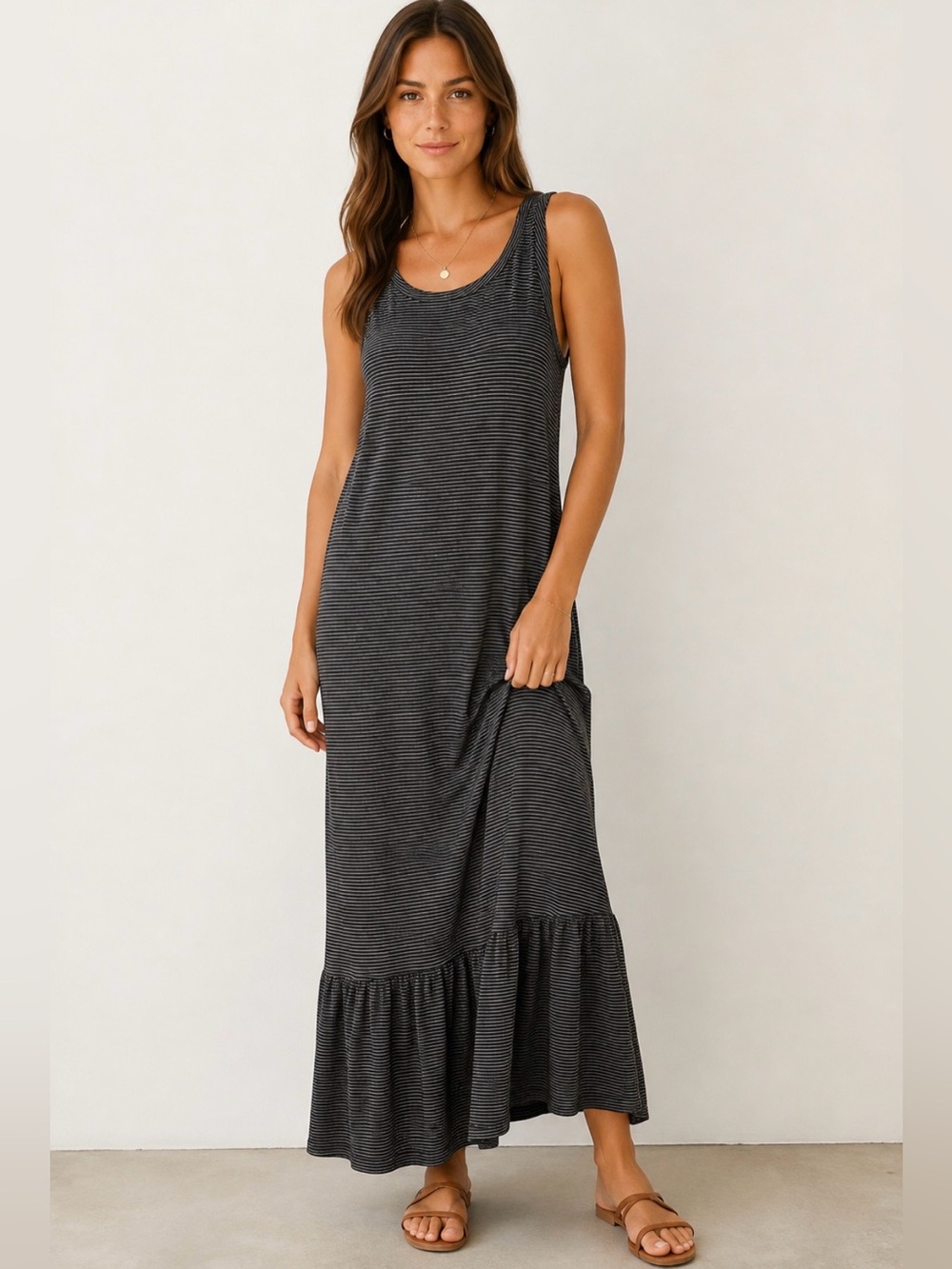 Madewell Striped Maxi Dress Small Black White Sleeveless Ruffle Hem Casual